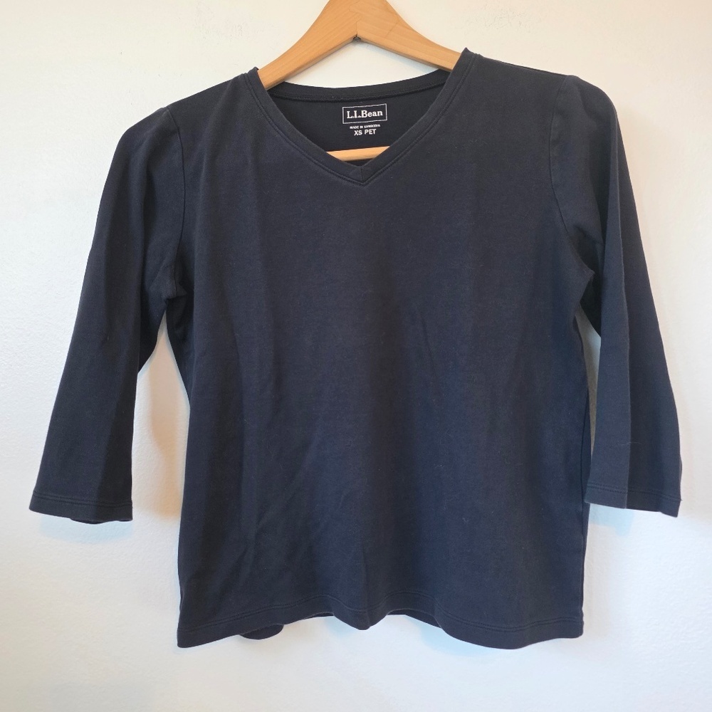 LL Bean Women's Black V-Neck, Three-Quarter-Sleeve - XS Petite